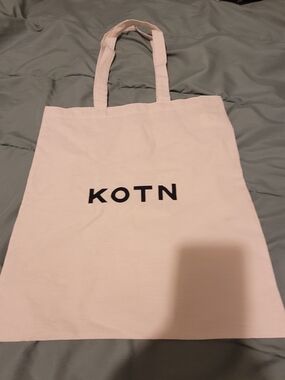 KOTN Cream Cotton Small Carry Bag